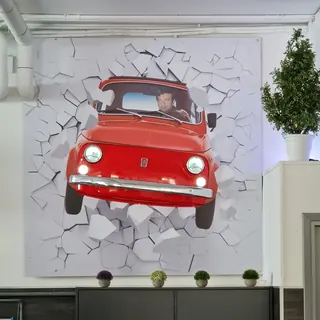 La 500 che sfonda il muro